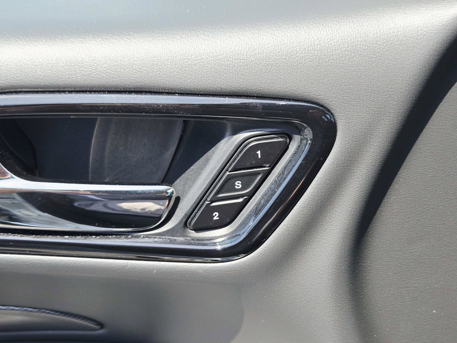 Used 2024 Dodge Durango GT AWD/4WD image 42