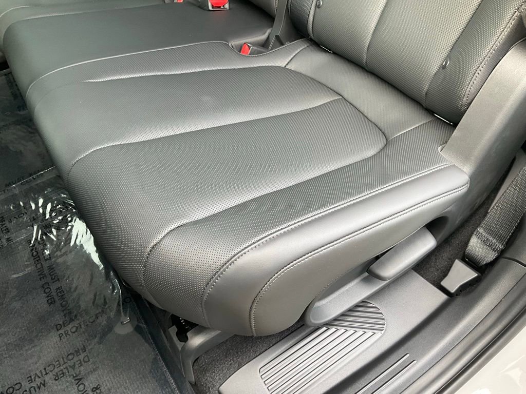 Used 2025 Hyundai Ioniq 5 SEL image 30