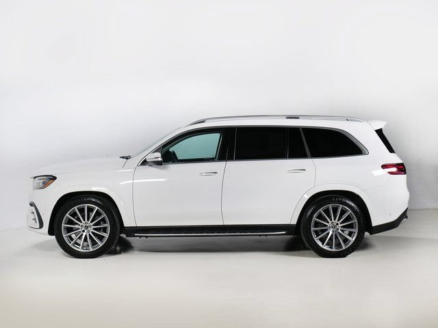 Used 2024 Mercedes-Benz GLS 580 4MATIC image 6