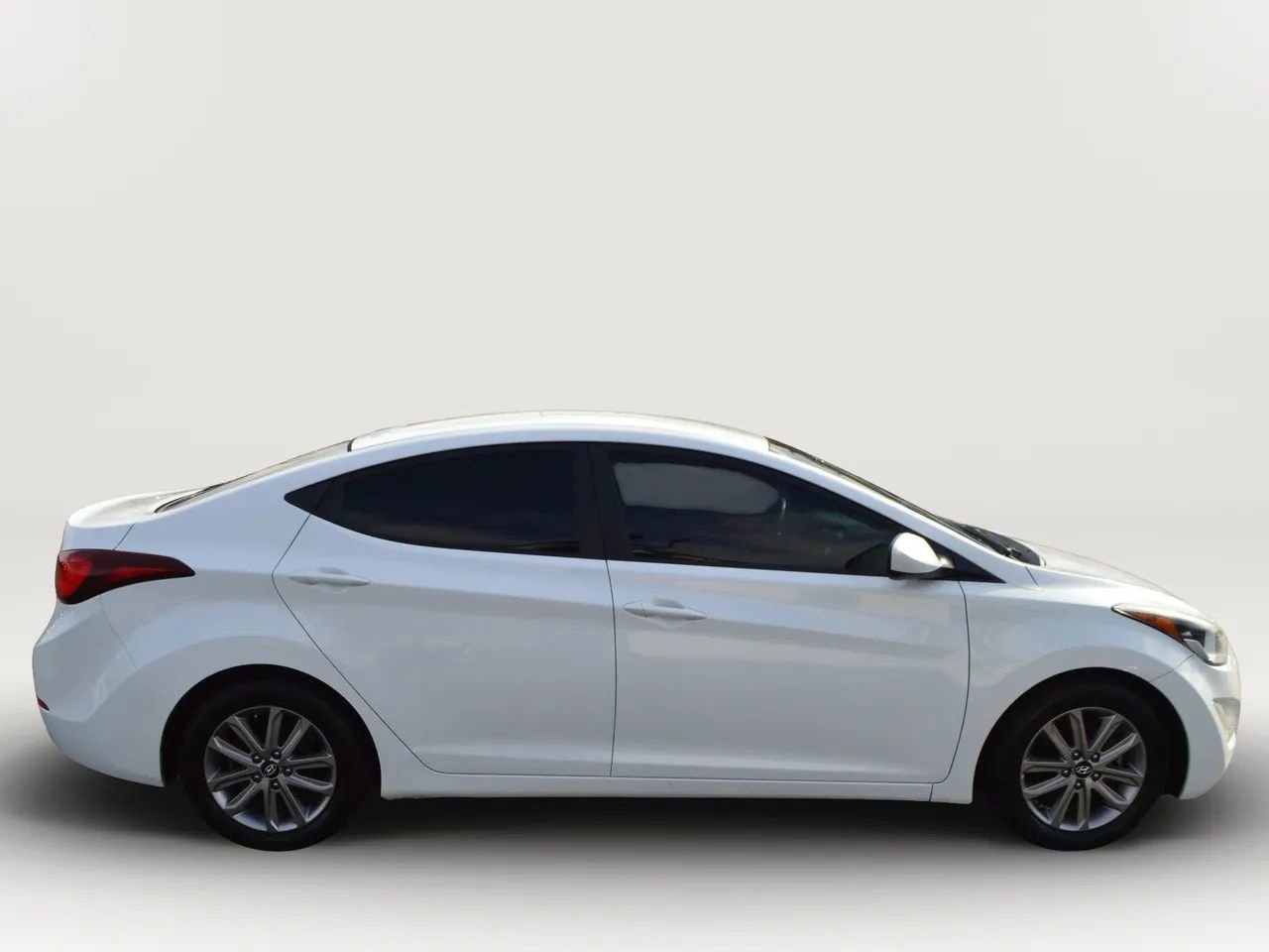 Used 2014 Hyundai Elantra SE w/ Option Group 02 image 11