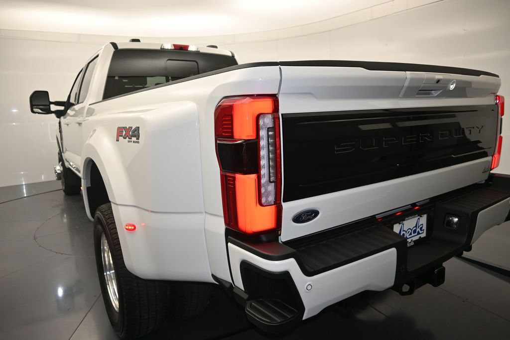 New 2026 Ford F350 Platinum AWD/4WD image 17