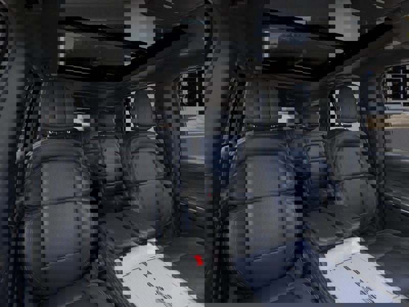 New 2025 Lincoln Navigator Reserve w/ Jet Appearance Package image 10