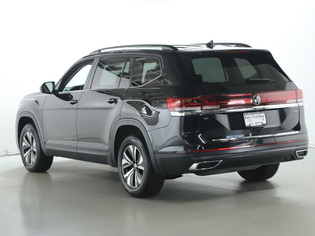 Used 2024 Volkswagen Atlas SE AWD/4WD image 41