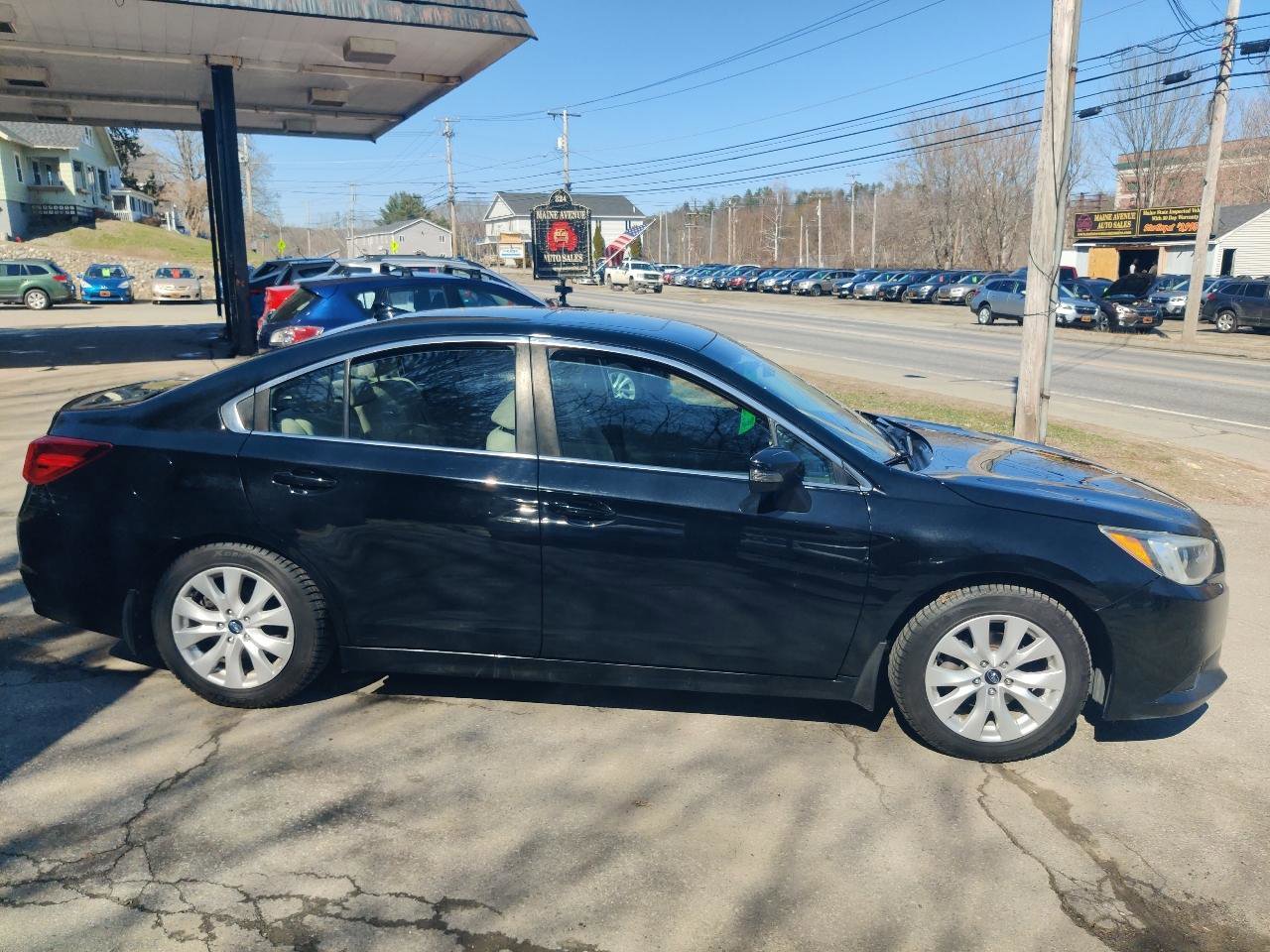 Used 2017 Subaru Legacy 2.5i Premium image 7