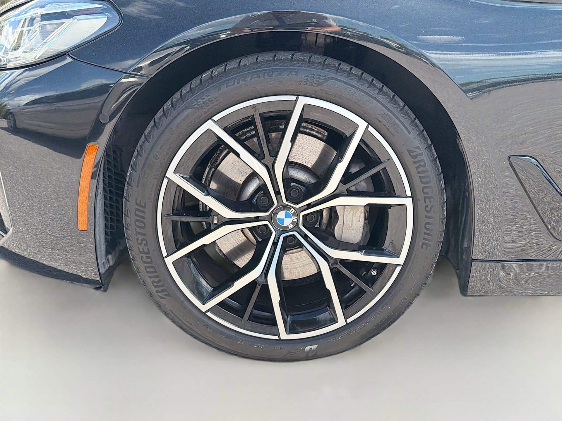 Used 2021 BMW 530i w/ M Sport Package image 43