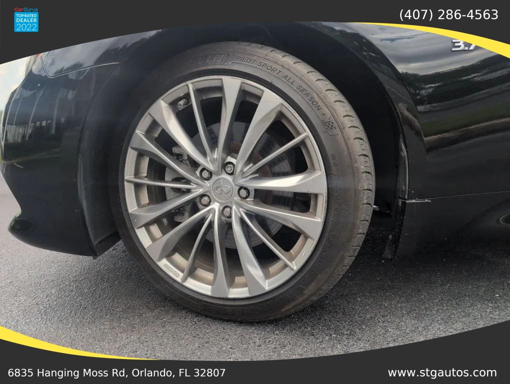 Used 2015 INFINITI Q60 Convertible w/ Premium Package RWD image 30