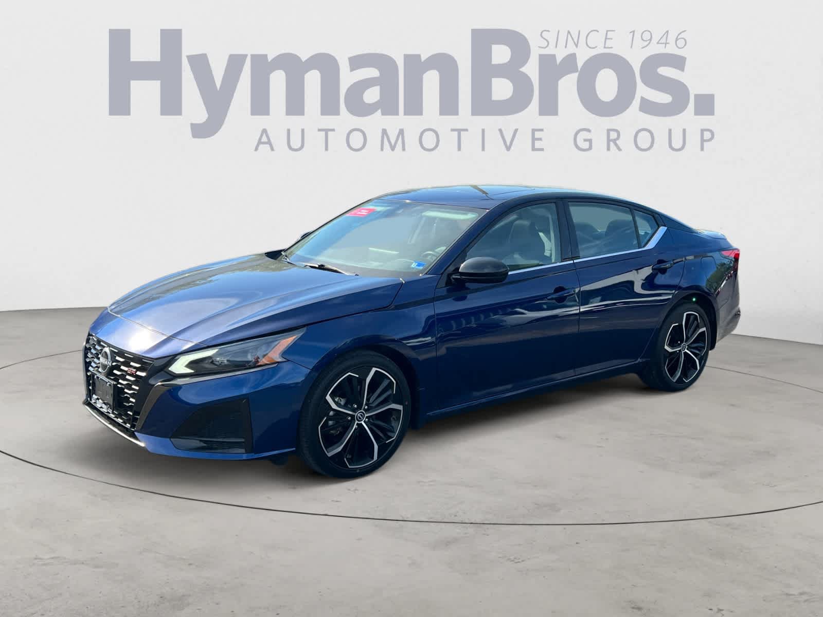 Certified 2023 Nissan Altima 2.5 SR w/ SR Premium Package FWD image 8