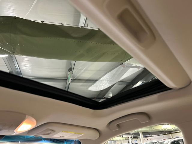 Used 2019 INFINITI Q70 Luxe w/ Proactive Package image 26