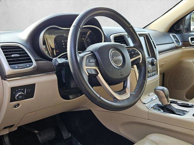 Used 2016 Jeep Grand Cherokee Limited w/ Luxury Group II image 10