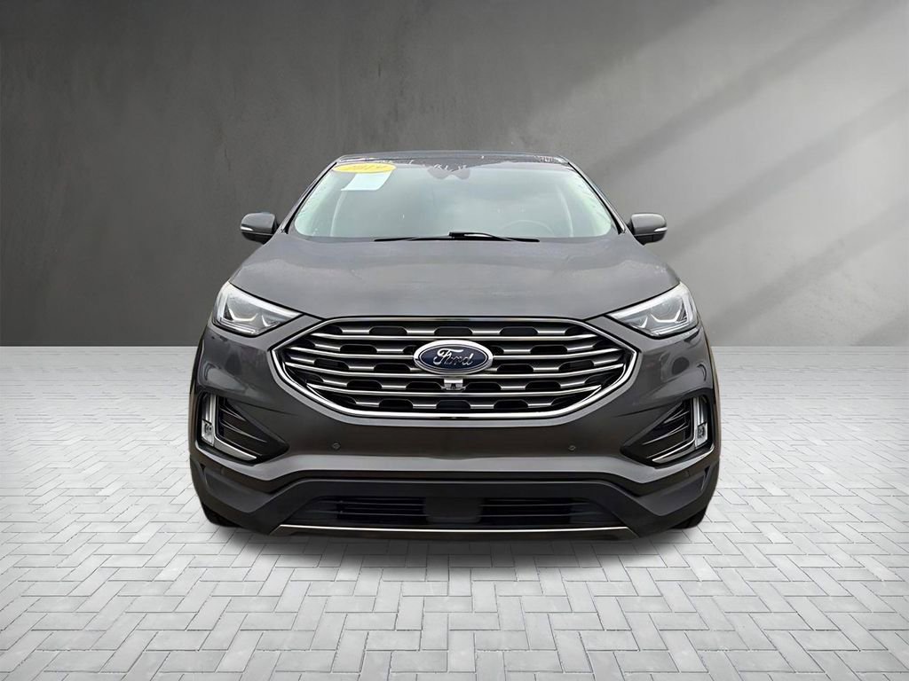 Certified 2019 Ford Edge Titanium w/ Equipment Group 301A image 2