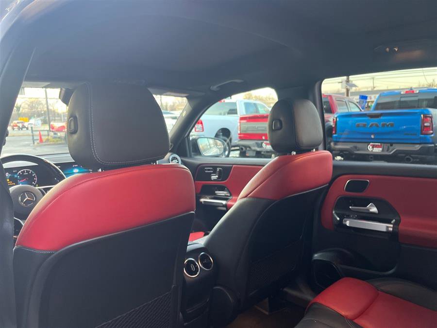 Used 2021 Mercedes-Benz GLB 250 4MATIC image 42