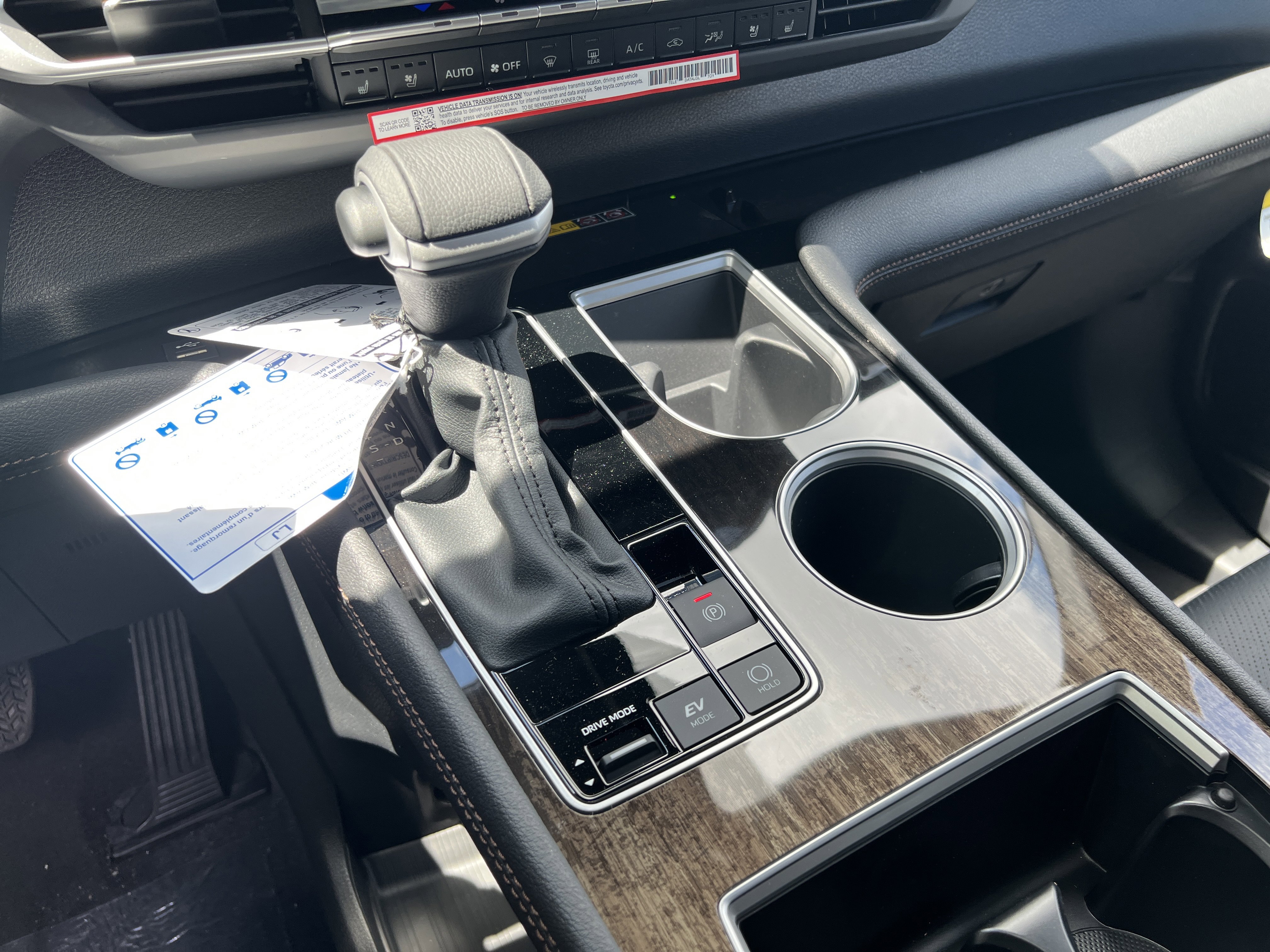 New 2026 Toyota Sienna Platinum image 20