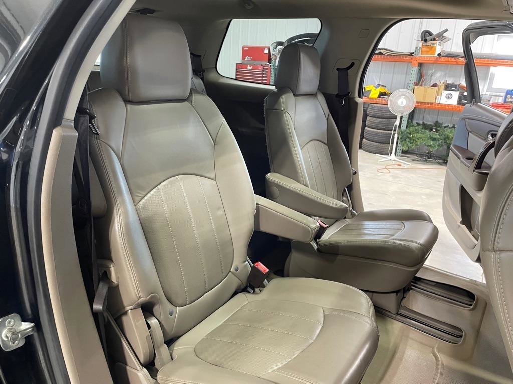 Used 2015 GMC Acadia Denali image 22