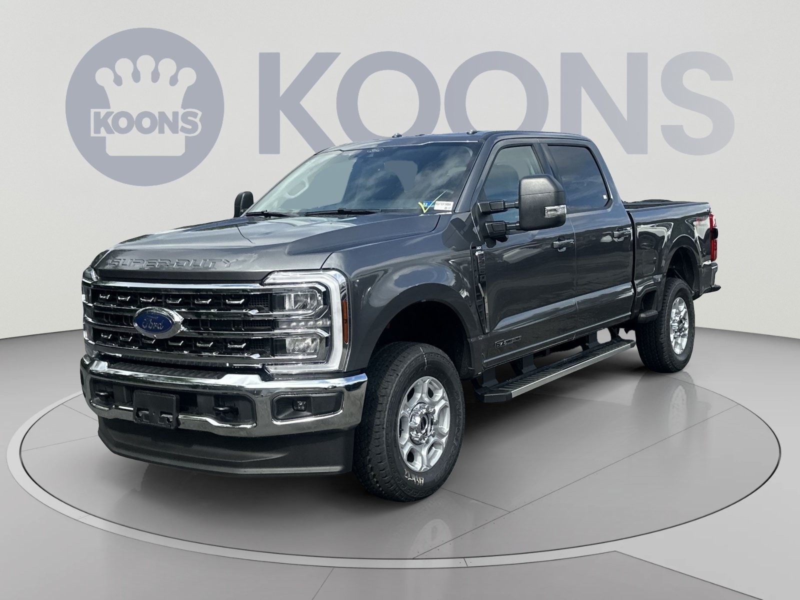 New 2026 Ford F250 XLT w/ XLT Premium Package AWD/4WD image 1