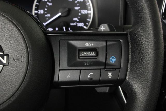 Certified 2022 Nissan Rogue SV FWD image 27