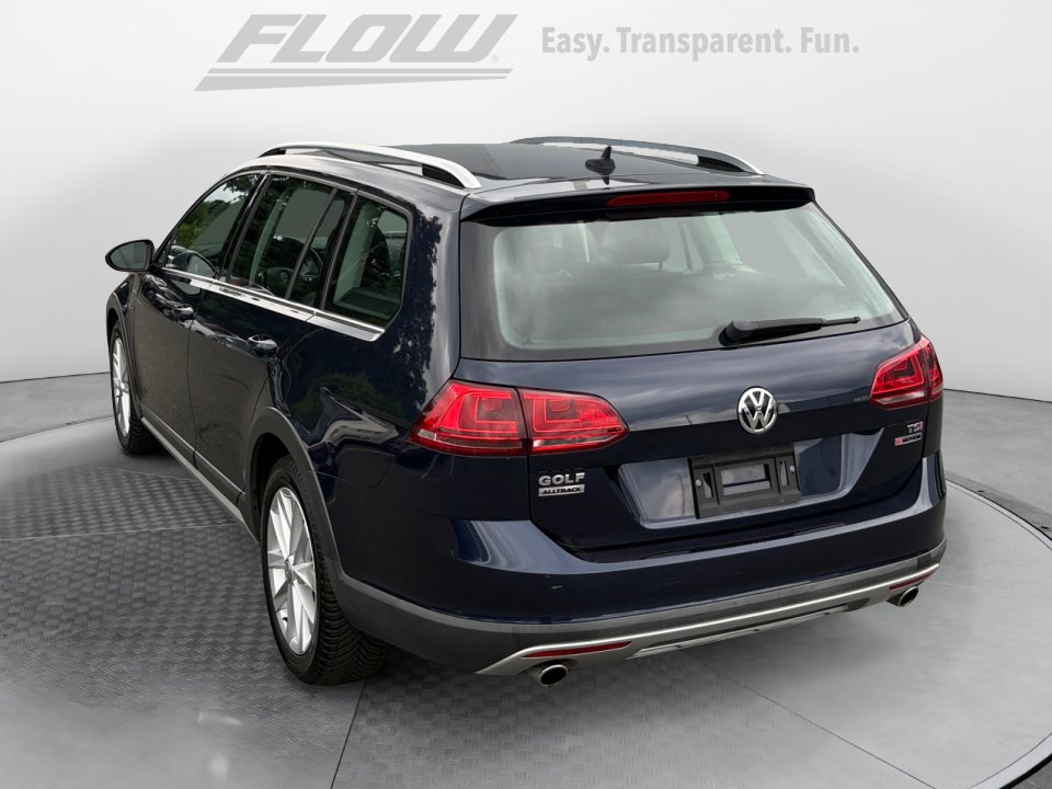 Used 2017 Volkswagen Golf Alltrack AWD/4WD image 5