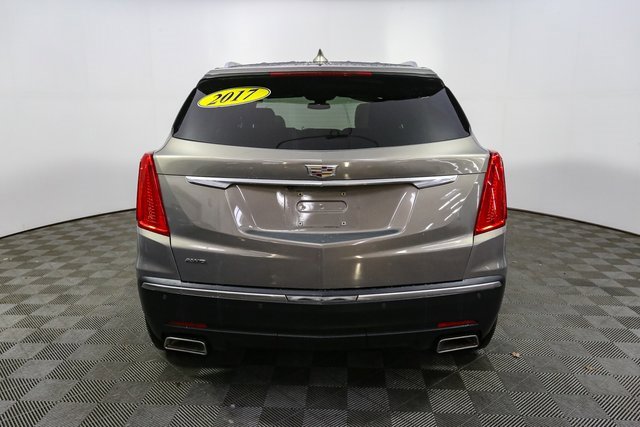 Used 2017 Cadillac XT5 Luxury w/ Driver Awareness Package image 8