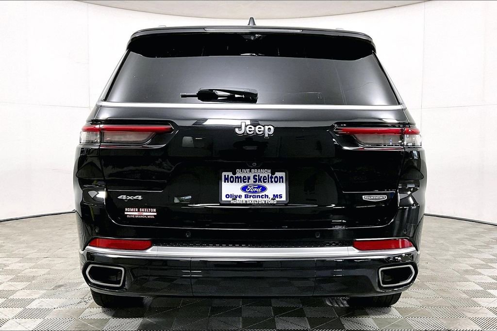 Used 2024 Jeep Grand Cherokee L Summit w/ Advanced Protech Group IV image 4