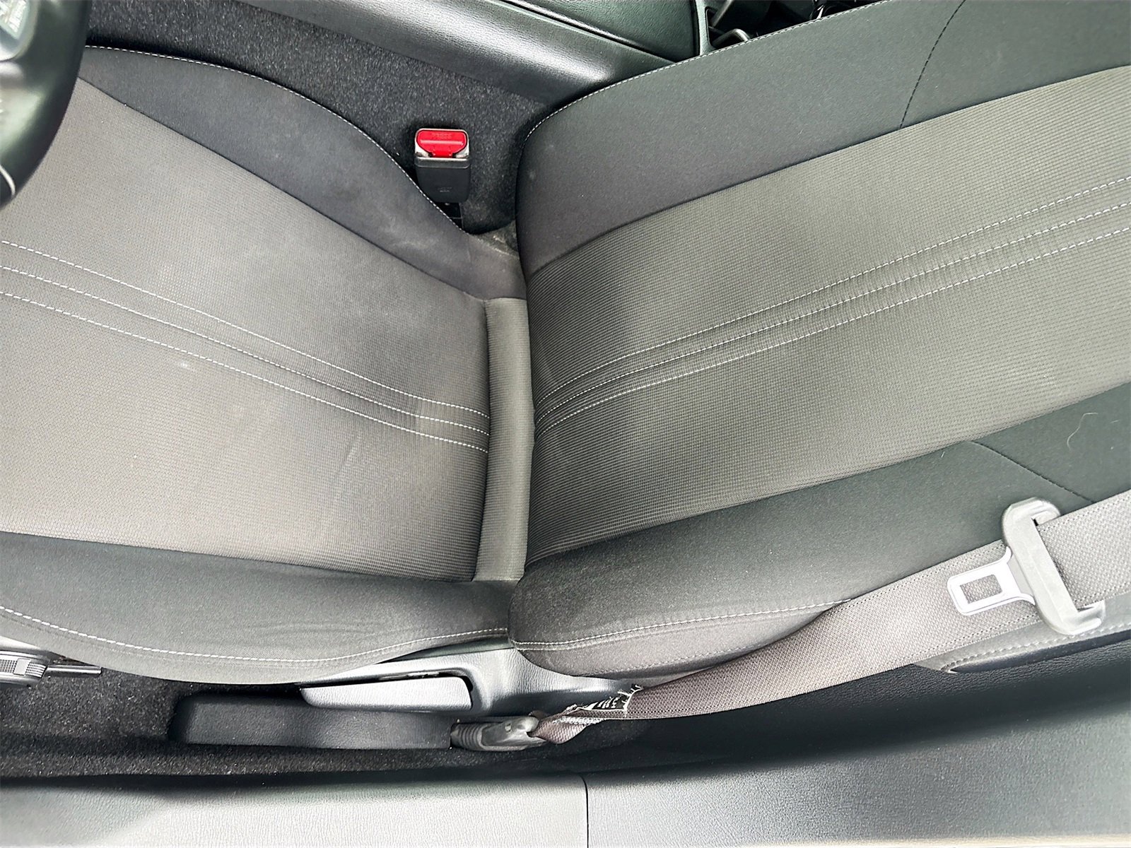 Used 2024 MAZDA MX-5 Miata Sport w/ Weather Package image 20