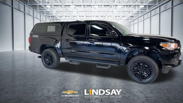 Used 2021 Toyota Tacoma SR w/ SR Convenience Package image 3