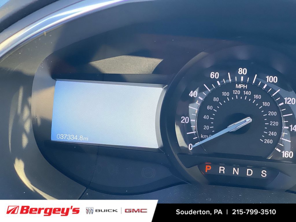 Used 2020 Ford Edge Titanium w/ Equipment Group 301A AWD/4WD image 9