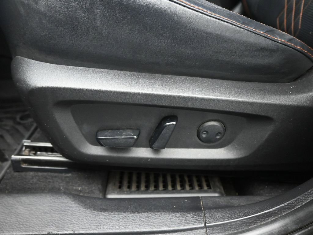 Used 2022 Mitsubishi Outlander SEL image 10