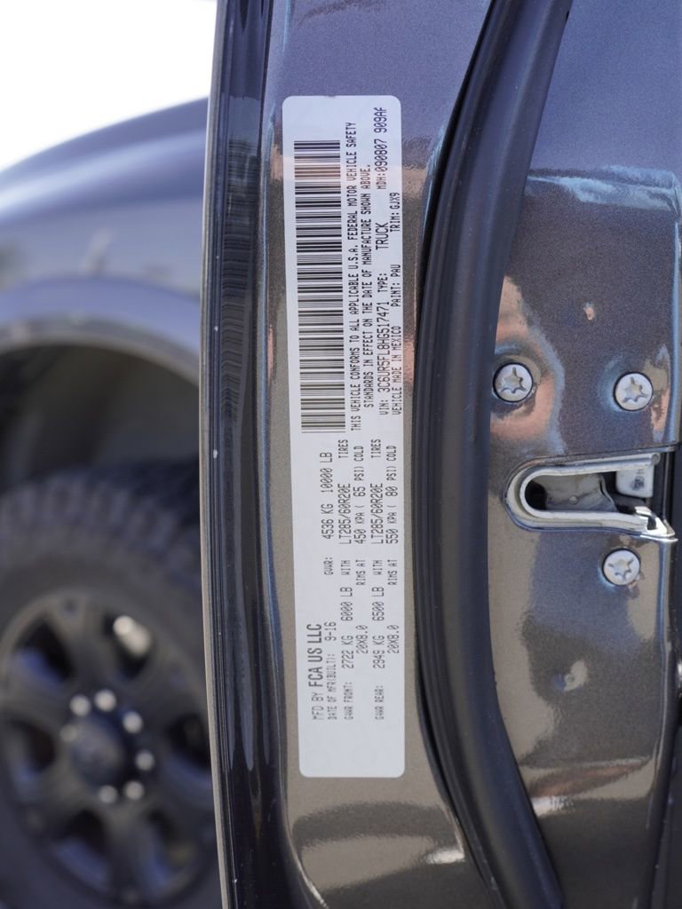 Used 2017 RAM 2500 Laramie w/ Sport Appearance Group AWD/4WD image 5