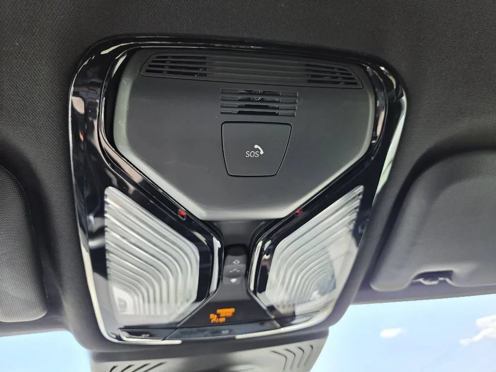 Used 2023 BMW X3 sDrive30i w/ Premium Package RWD image 30