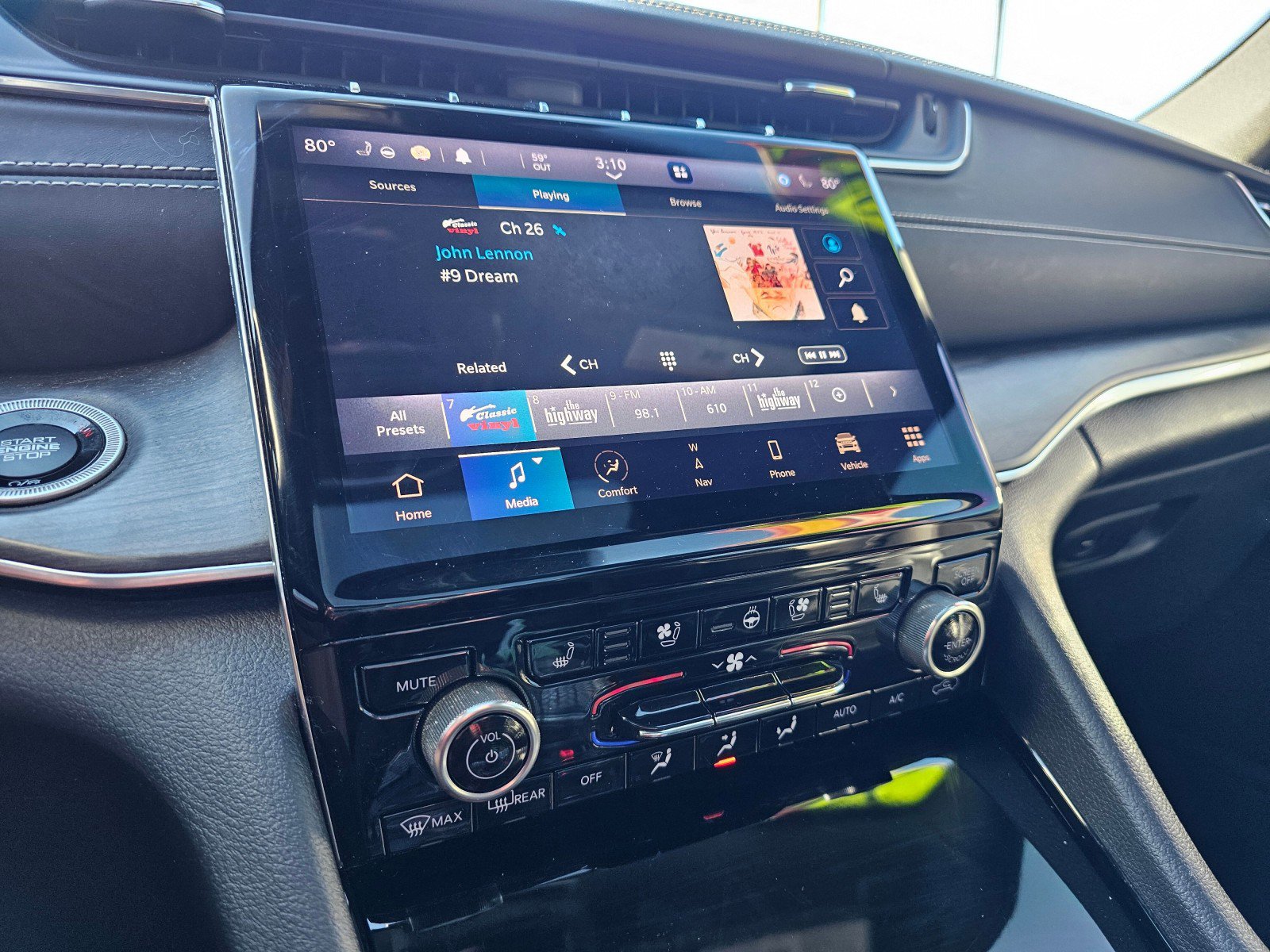 Used 2021 Jeep Grand Cherokee L Overland w/ MOPAR Finishing Package image 35