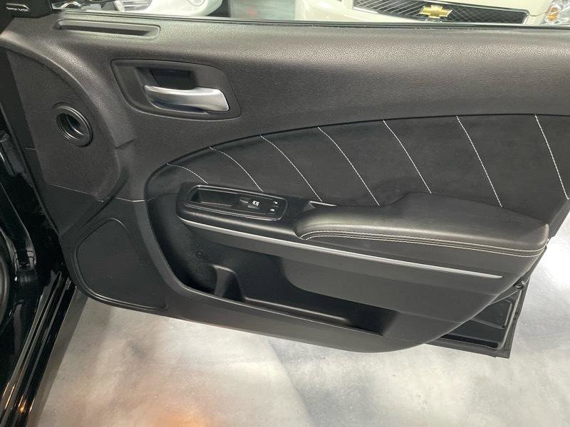 Used 2014 Dodge Charger SRT8 w/ Harman/Kardon Audio Group RWD image 46