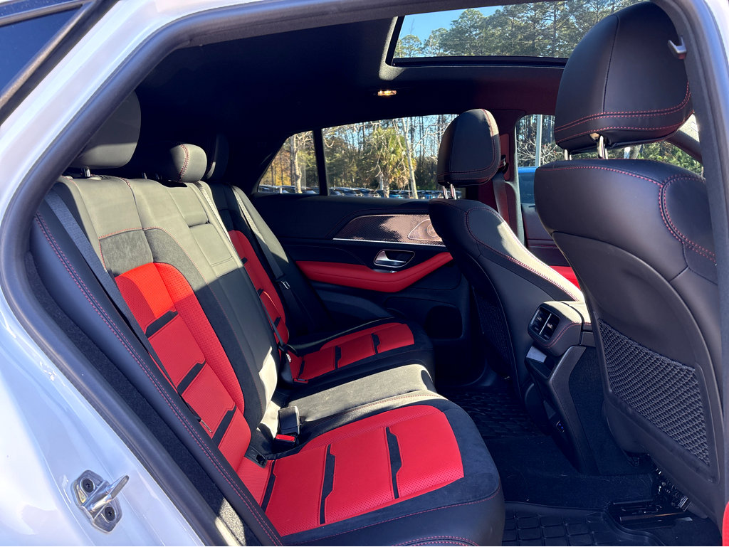 Used 2024 Mercedes-Benz GLE 53 AMG 4MATIC Coupe image 17