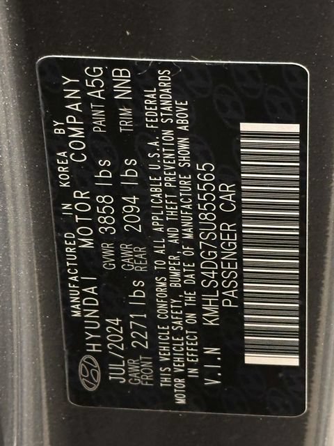 Used 2025 Hyundai Elantra SEL FWD image 39