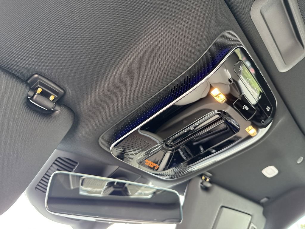 New 2025 Mercedes-Benz C 300 4MATIC Sedan image 23