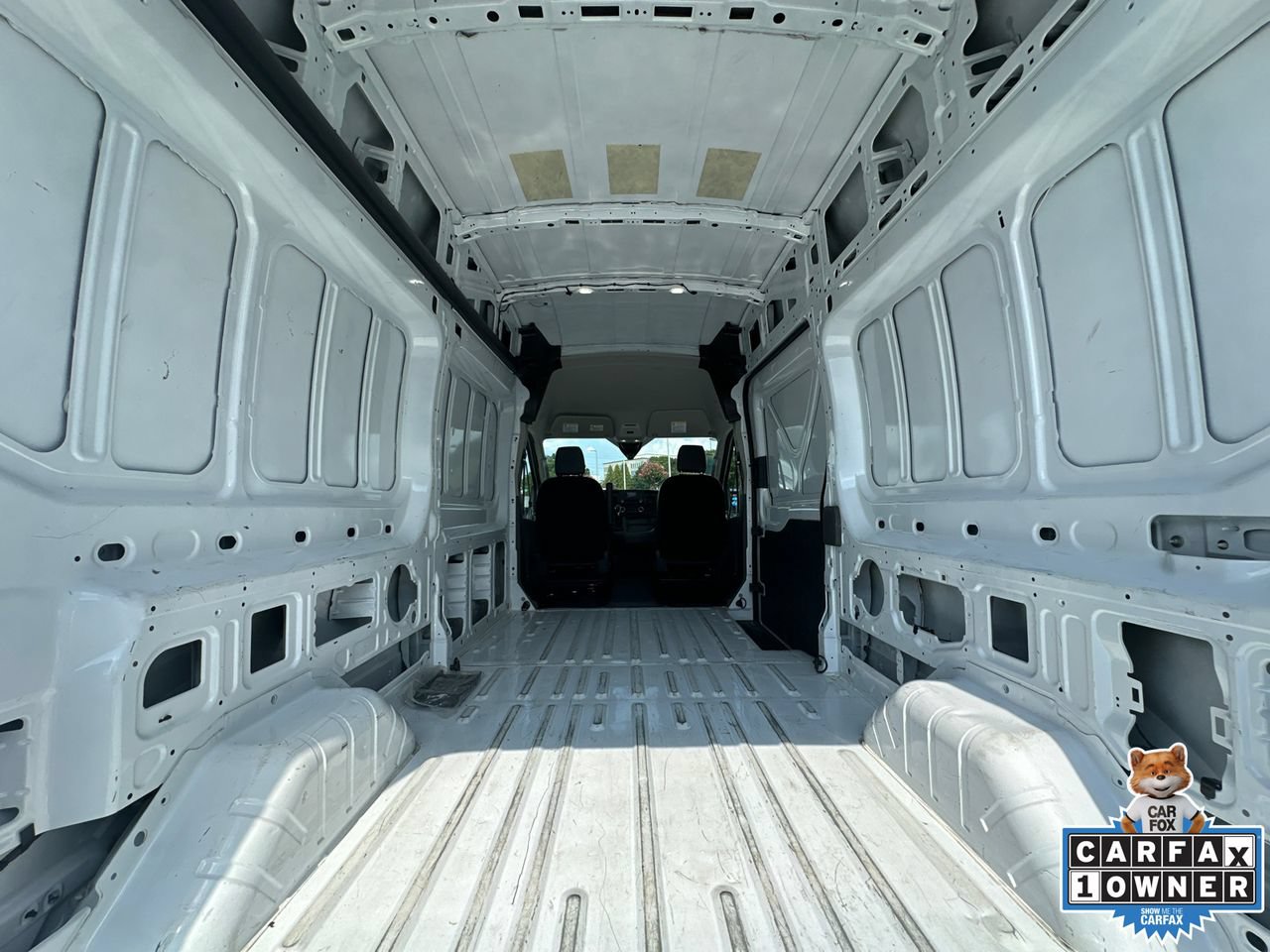 Used 2025 Ford Transit 250 148 High Roof RWD image 19