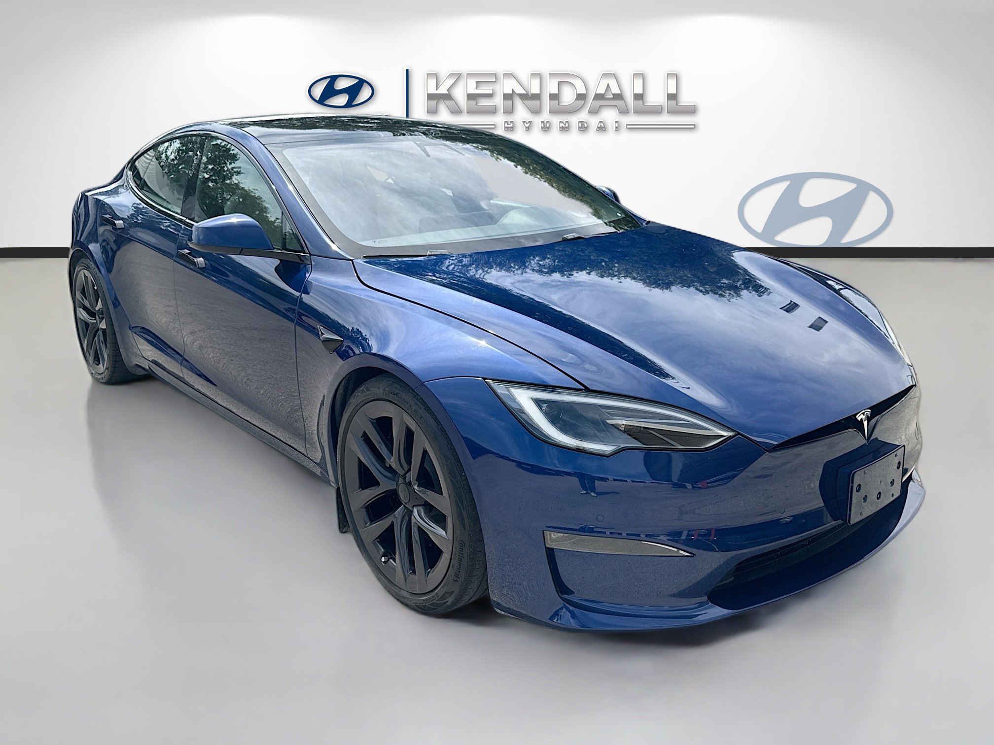 Used 2022 Tesla Model S AWD/4WD image 1