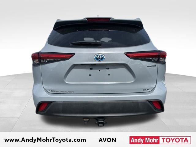 Used 2022 Toyota Highlander Bronze Edition image 7