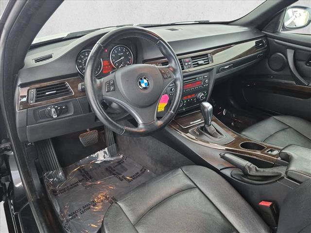 Used 2013 BMW 335i Convertible RWD image 10