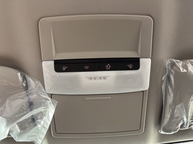 New 2025 Nissan Altima 2.5 SR image 32