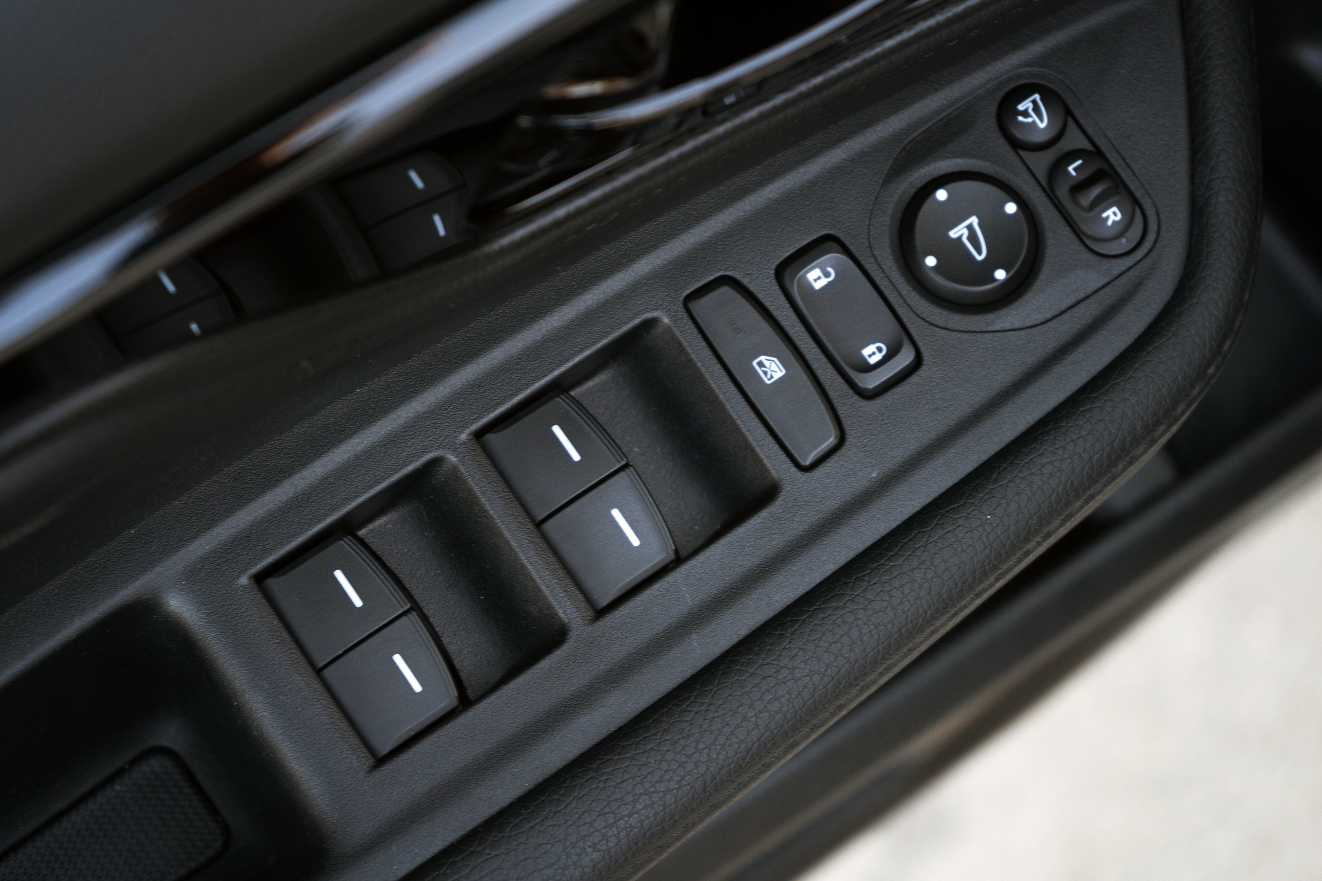 Certified 2025 Honda Odyssey Elite image 39