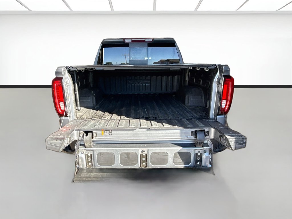 Used 2021 GMC Sierra 1500 SLT w/ SLT Convenience Package AWD/4WD image 28