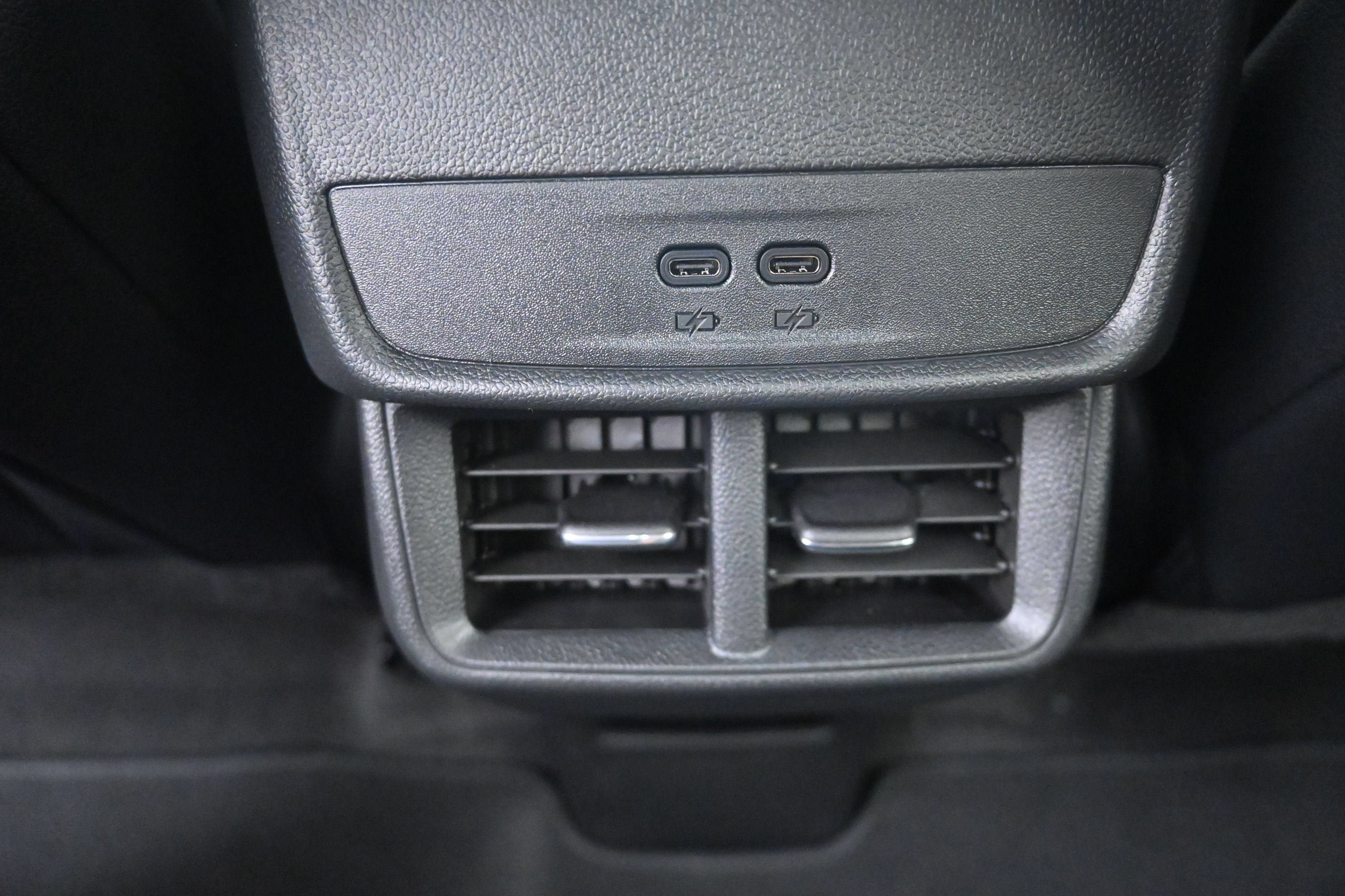 New 2027 Chevrolet Equinox LT w/ Convenience Package II FWD image 26