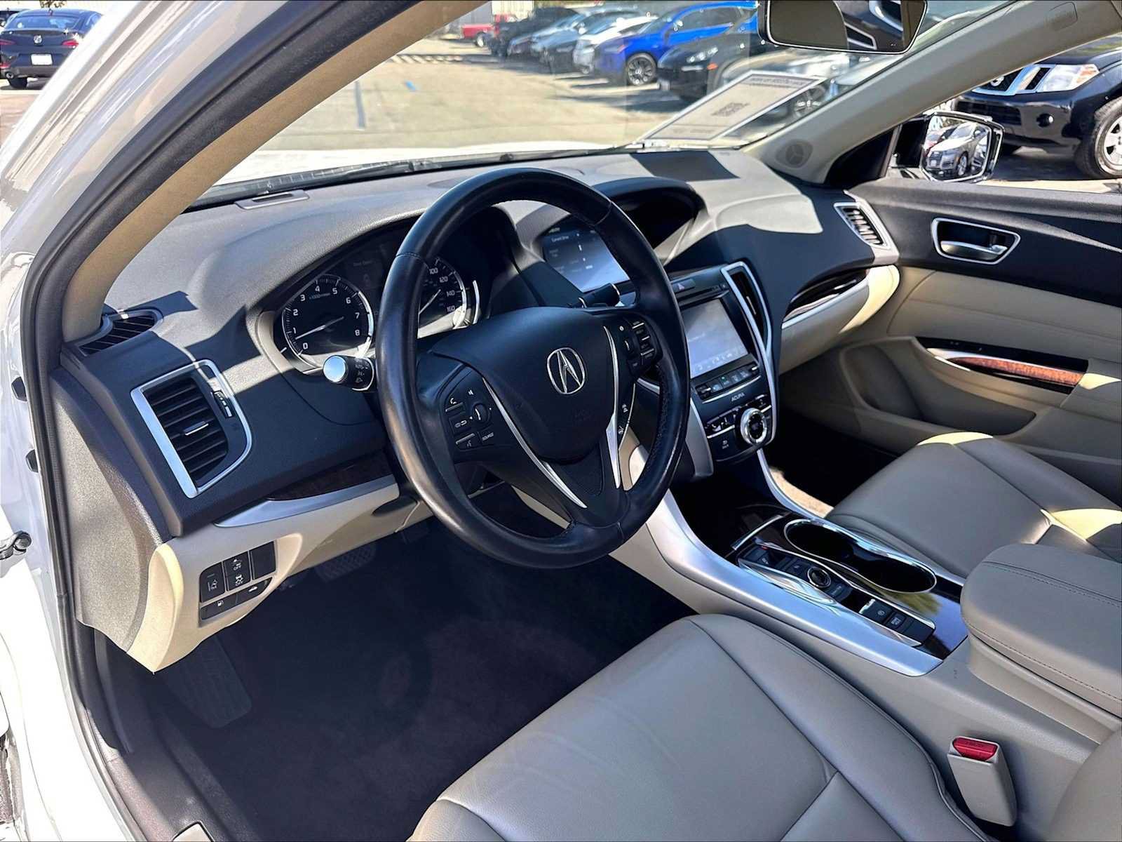 Used 2018 Acura TLX V6 FWD image 16