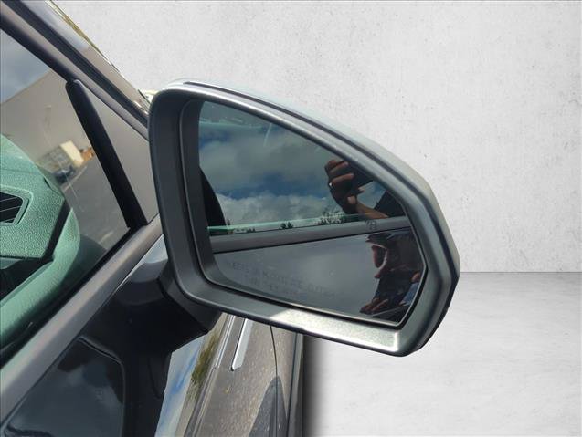 Used 2024 Volkswagen Taos S FWD image 5