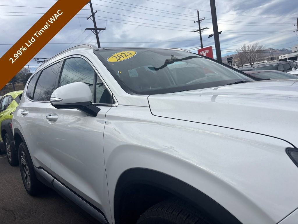 Certified 2023 Hyundai Santa Fe SEL w/ Premium Package image 7