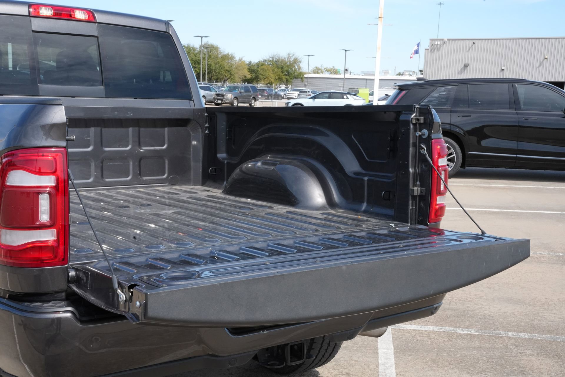 Used 2024 RAM 2500 Laramie image 23