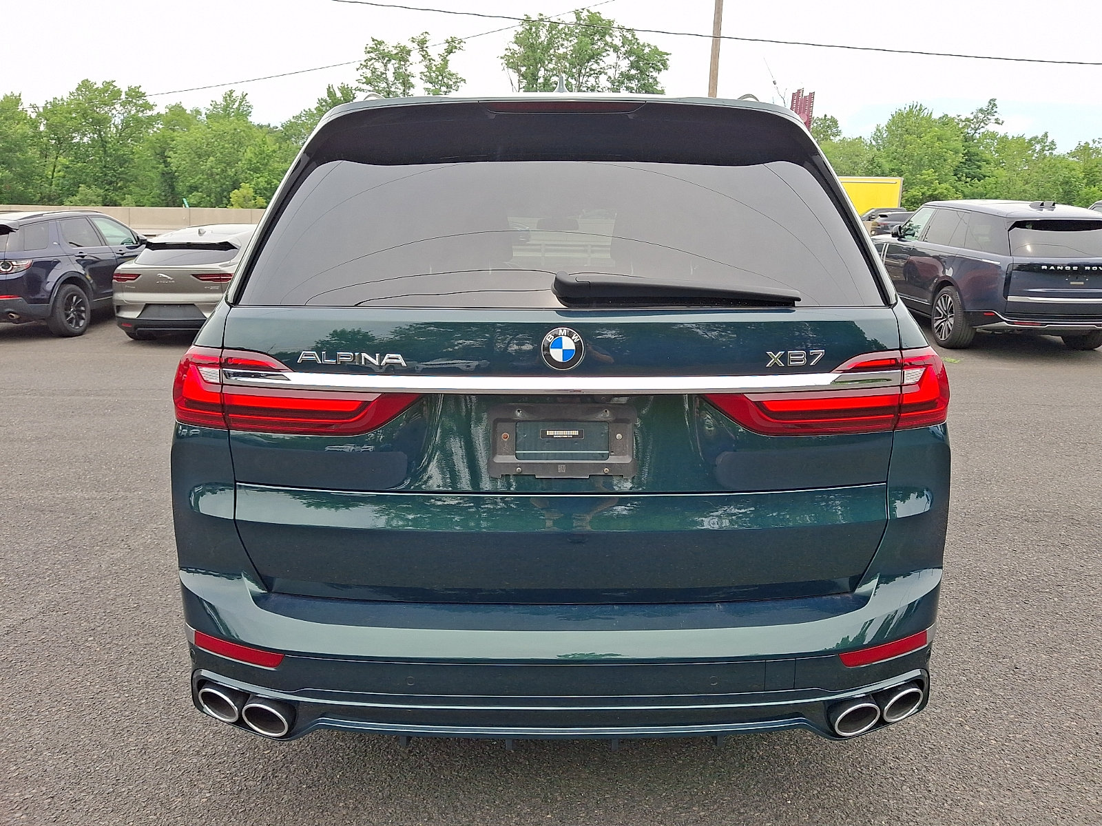 Used 2022 BMW ALPINA XB7 AWD/4WD image 4