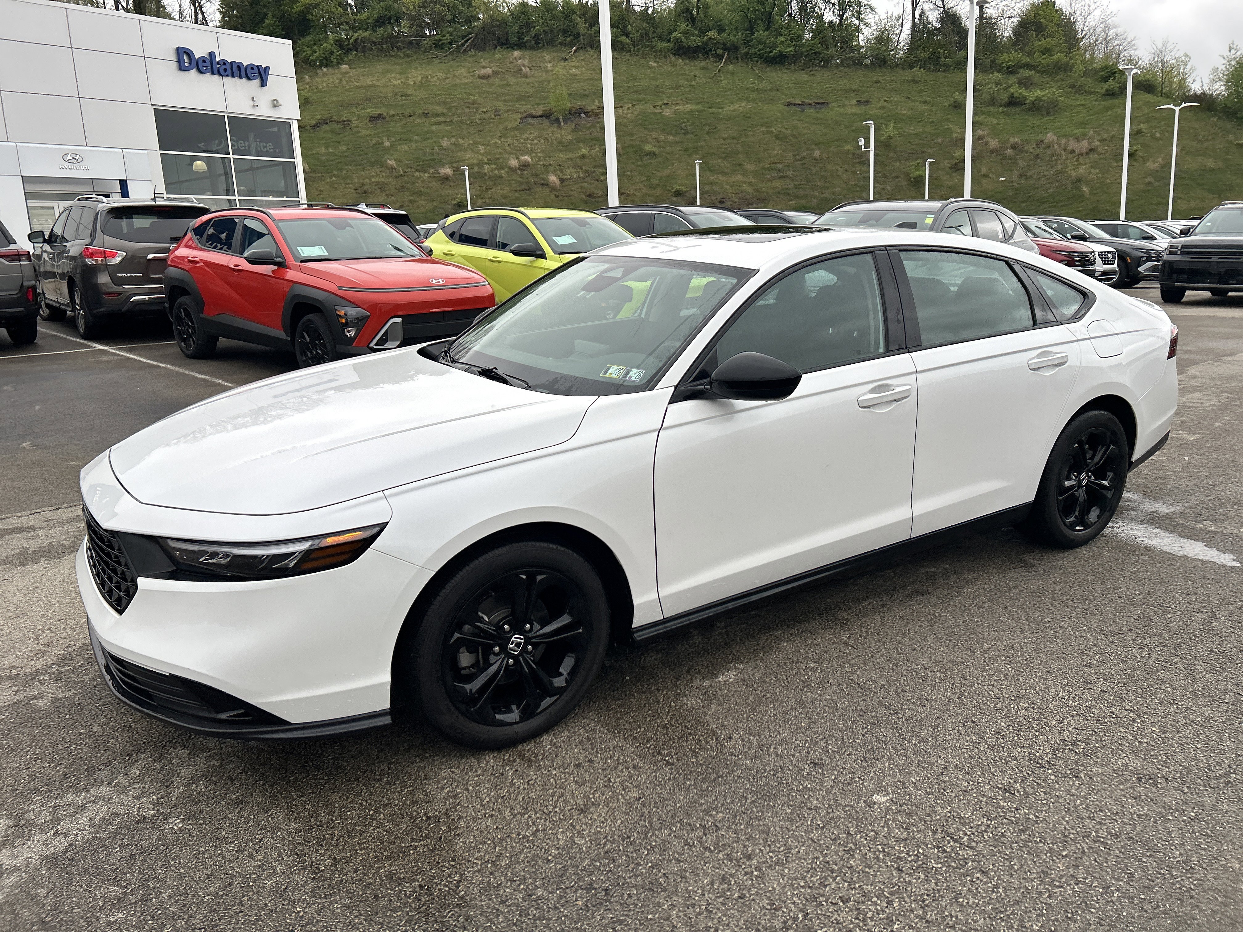 Used 2025 Honda Accord SE image 27