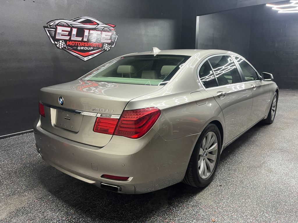 Used 2010 BMW 750Li xDrive AWD/4WD image 2
