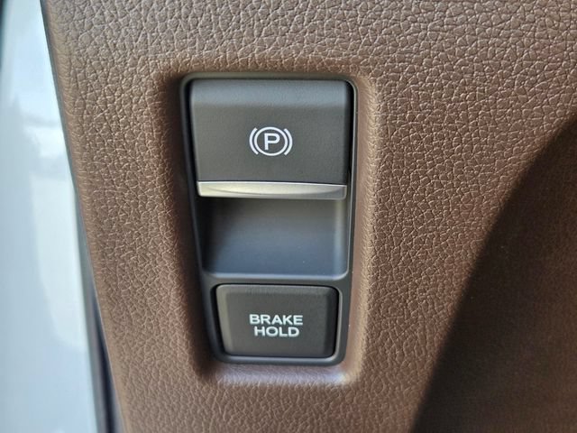 Certified 2026 Honda Odyssey Touring image 14