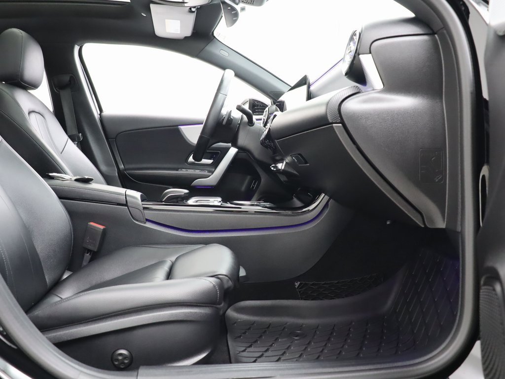 Used 2020 Mercedes-Benz A 220 image 29